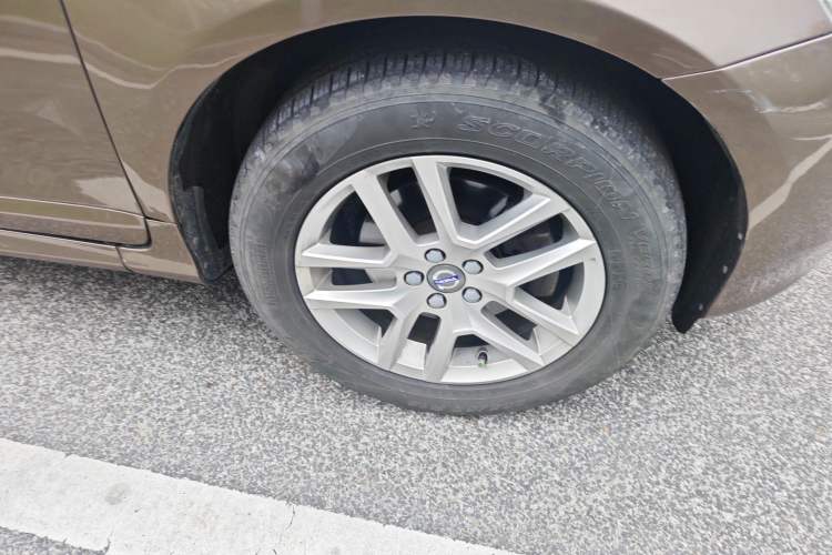 Used Volvo XC60 2017 T5 Smart Upgrade Edition