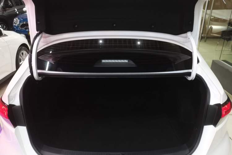 Used Toyota Levin 2023 Smart Electric Hybrid Dual-Engine 1.8L Leading Edition Trunk