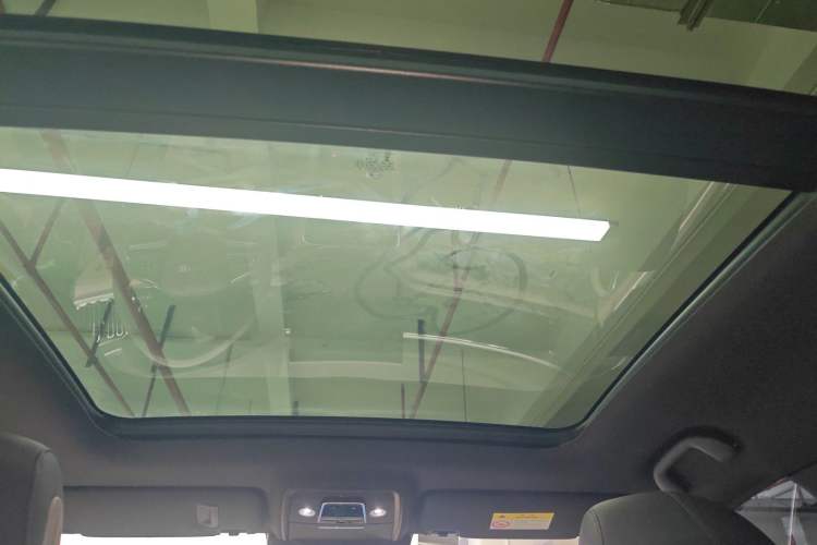 Used BYD Song PLUS New Energy 2025 EV 520km Luxury Version
