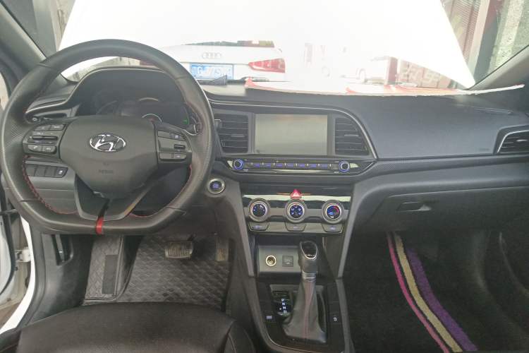 Used Hyundai Elantra (6th Generation / Lingdong) 2019 1.4T Dual-Clutch Xuan Dong · Dynamic Model
