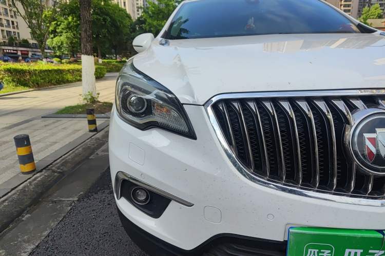 Used Buick Envision 2014 28T Four-Wheel Drive Luxury Model Right Front Headlight