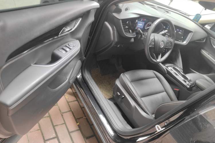 Used Buick Envision 2022 Encore S 552T Two-Wheel-Drive Luxury Model