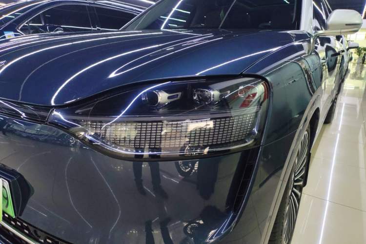 Used Hima AITO M9 2024 Range-Extended Ultra Version 42 kWh 6-Seater Model
