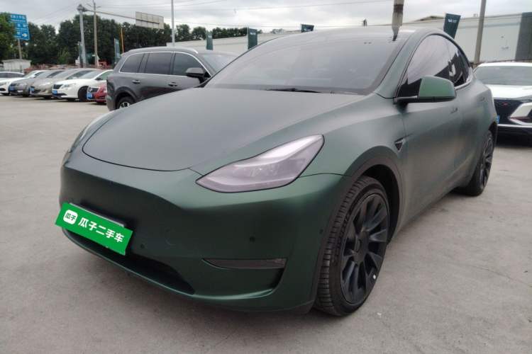 Used Tesla Model Y 2021 Long-Range All-Wheel-Drive Version 3D7