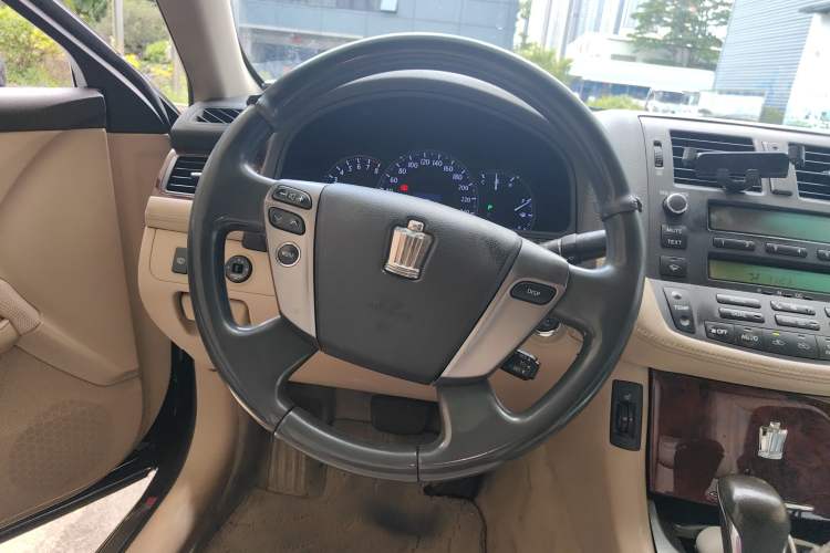 Used Toyota Crown 2012 2.5L Royal Leather Edition Steering Wheel