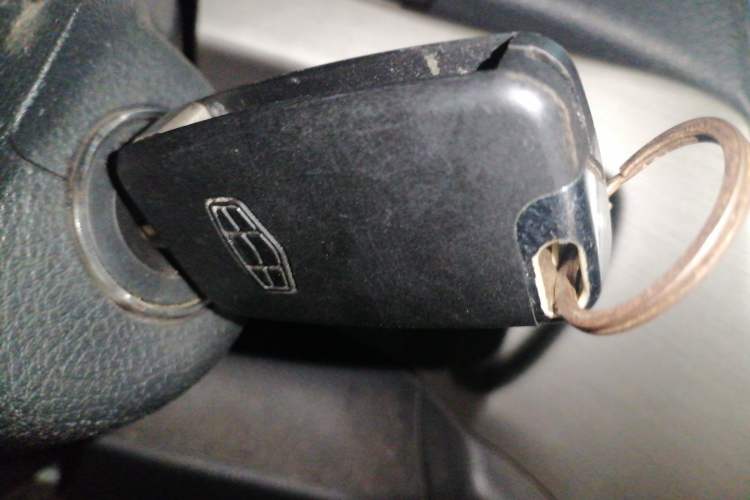 Used Geely Auto GX7 2013 2.0L Automatic Prestige Edition
