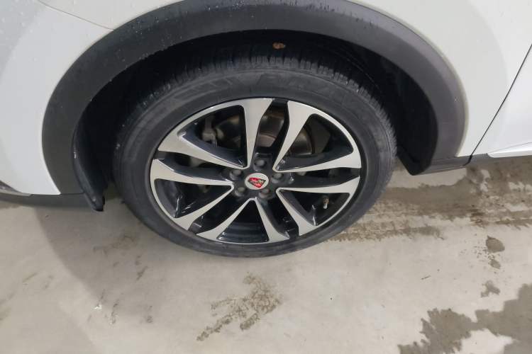 Used Roewe RX3 2020 1.6L CVT 4G Connected Ultra-Fun Elite Edition Left Front Wheel Hub