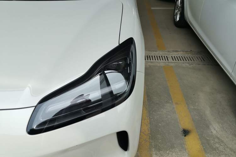 Used Wuling Bingo PLUS 2024 330 km Range Five-Seater Version