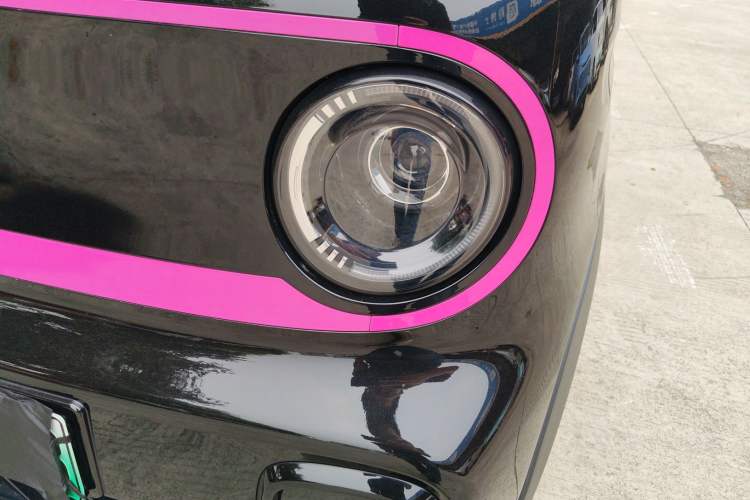 Used Geely Galaxy Panda 2024 200km Panda Kart Left Front Headlight