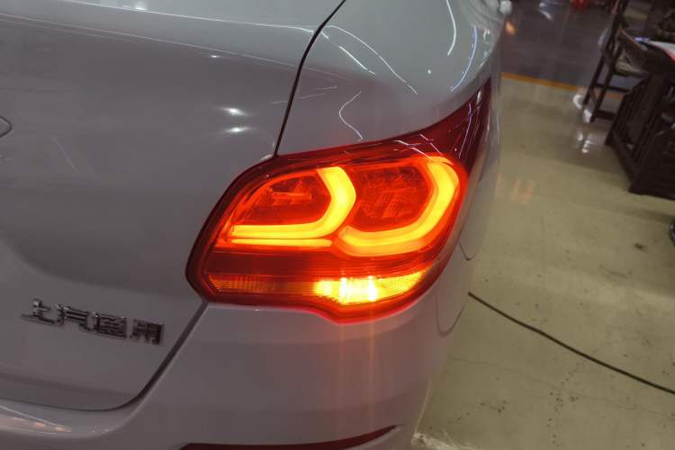 Used Chevrolet Cavalier 2018 320 Automatic Enjoyment Sunroof Edition