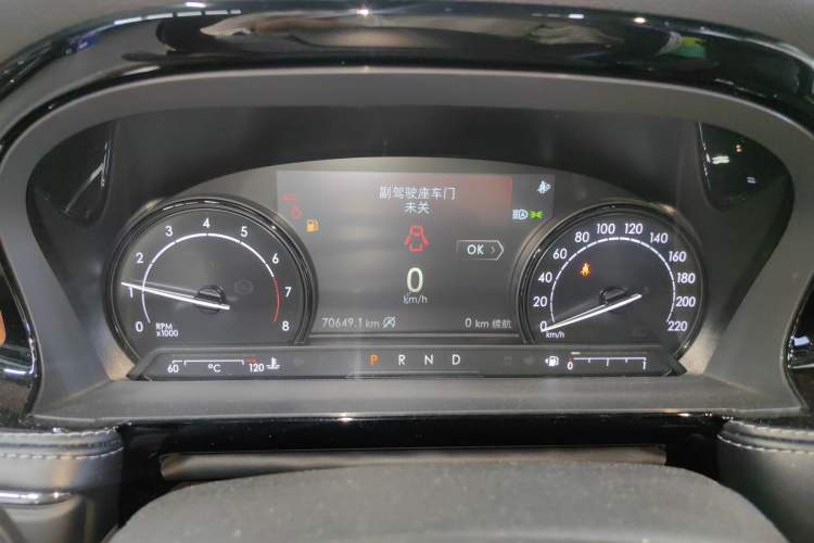 Used Lincoln Corsair 2021 2.0T Two-Wheel-Drive Luxury Edition Instrument Cluster