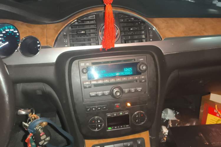 Used Buick Enclave 2010 3.6L Elite Edition