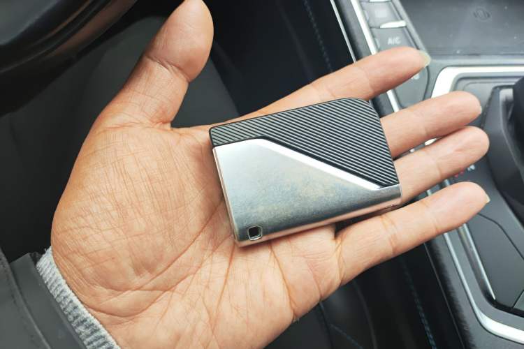 Used Lynk & Co 05 2020 2.0TD Two-Wheel Drive Shine Halo
