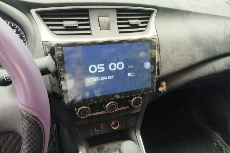 Used Nissan Sylphy 2019 Classic 1.6XE CVT Comfort Edition Audio And AC Panel