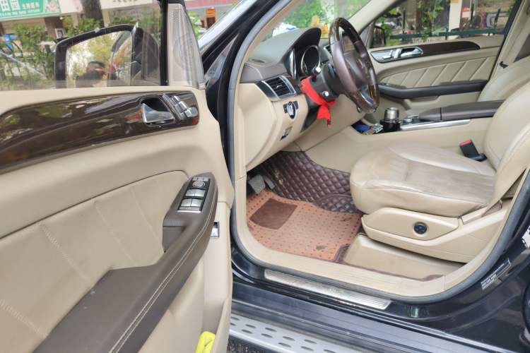 Used Mercedes-Benz GL-Class 2014 GL 350 CDI 4MATIC Driver Seat