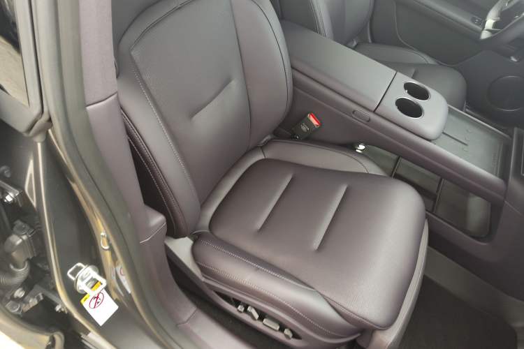 Used Avatr 06 2025 Max All-Electric Version Right Front Seat