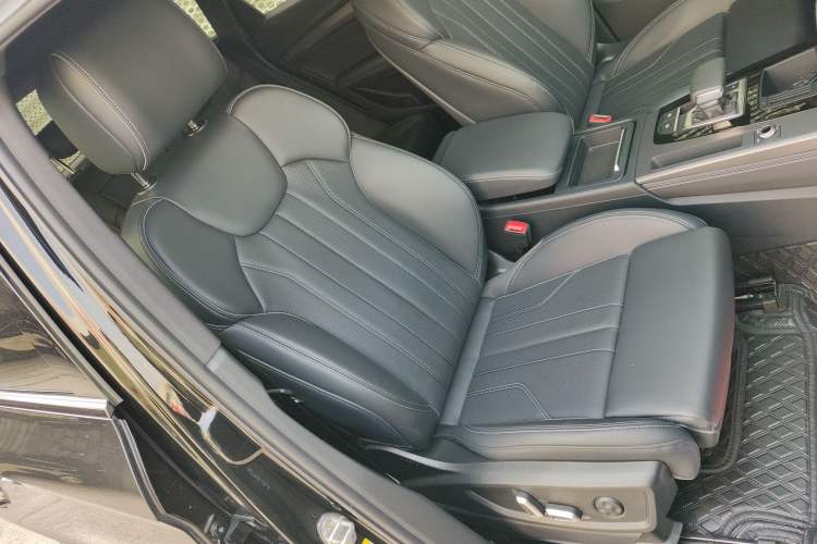 Used Audi Q5L 2024 40 TFSI Luxury Dynamic Edition
