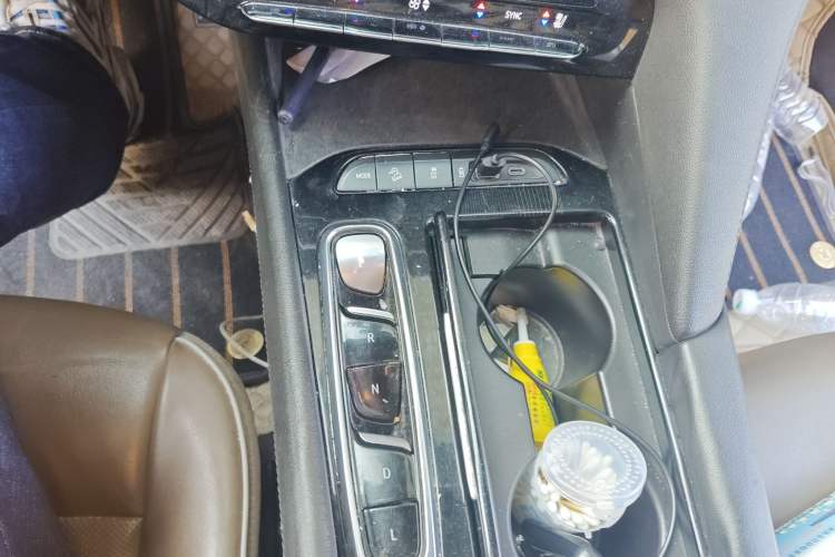 Used Buick Enclave 2020 28T Four-Wheel Drive Luxury Flagship Edition Gear Lever