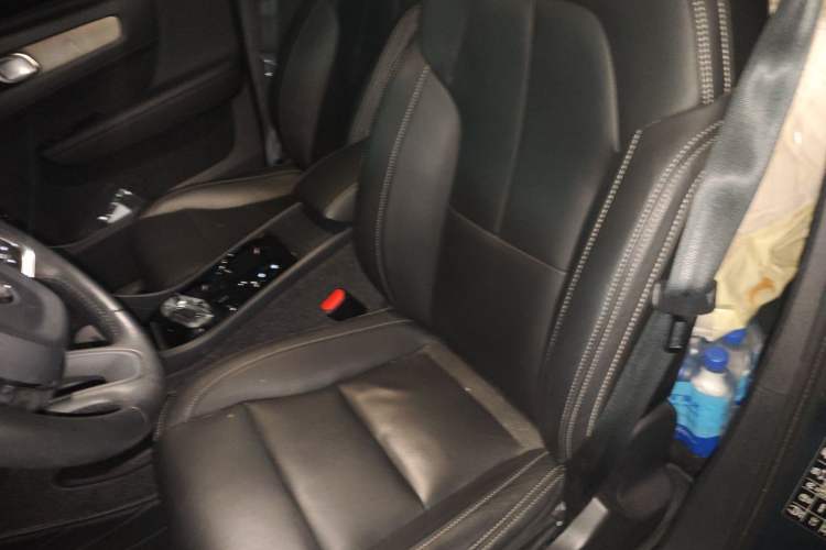 Used Volvo XC40 2020 T4 Four-Wheel Drive Smart Luxury Edition
