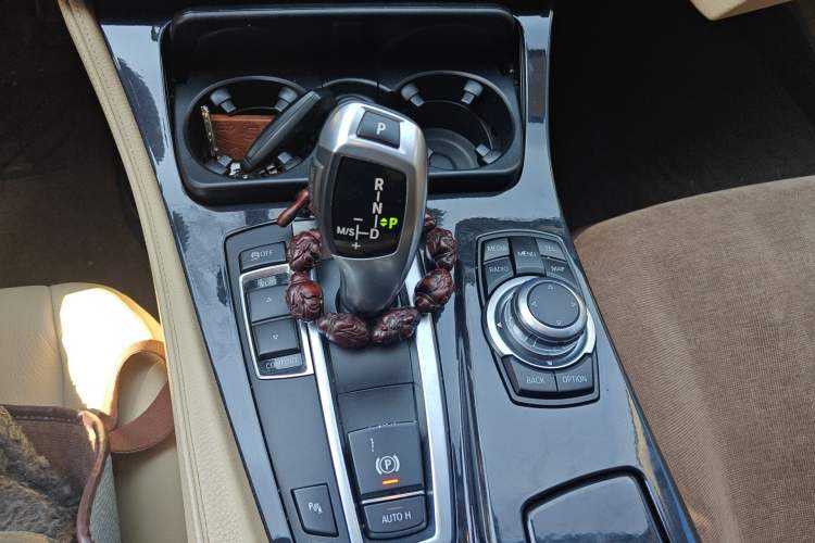 Used BMW 5 Series 2013 520Li Elegant Edition
