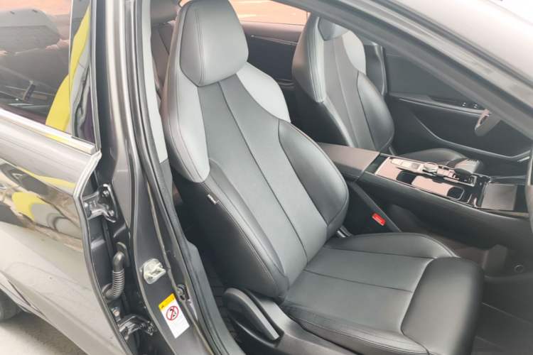Used CHANGAN Ruicheng PLUS 2023 1.5T DCT Prestige Edition