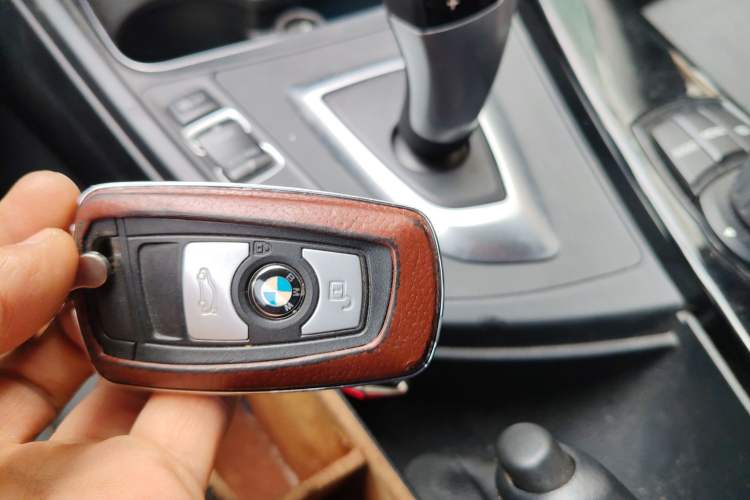 Used BMW 3 Series 2017 320Li Fashion Model
