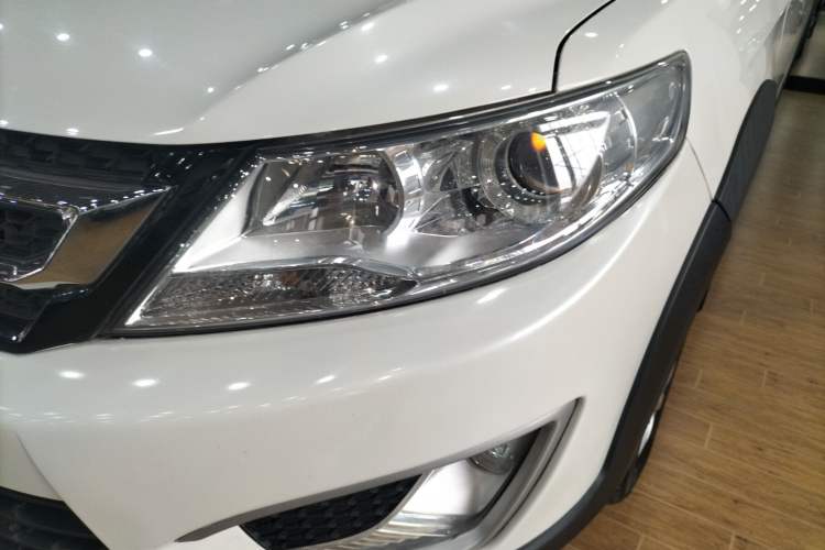 Used Dongfeng Aeolus AX3 2016 1.5L Automatic Shangkue Model
