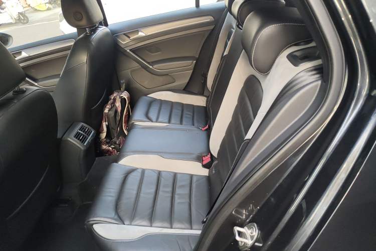 Used Volkswagen Golf 2016 1.4TSI Manual R-Line Left Rear Seat