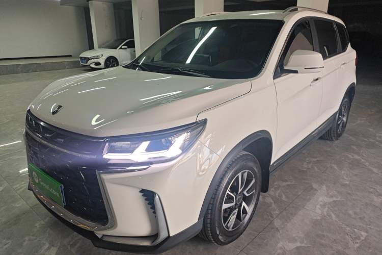 Used FORTHING T5 2023 Grand Edition 1.6L Manual Dream Version Five Seats