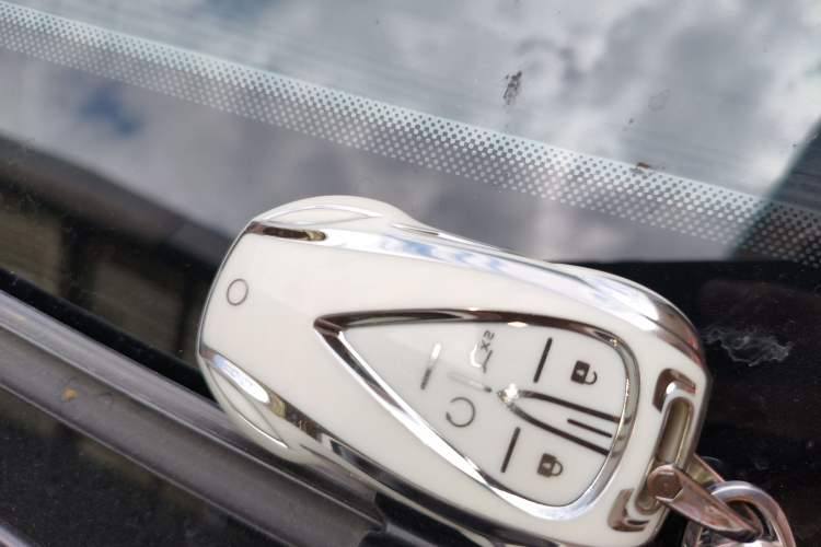 Used CHANGAN CS75 PLUS 2025 4th Generation 1.5T New Blue Whale Smart Luxury Edition
