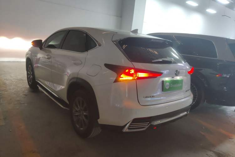 Used Lexus NX 2020 200 Front-Wheel Drive Vmotion Edition China VI Standard