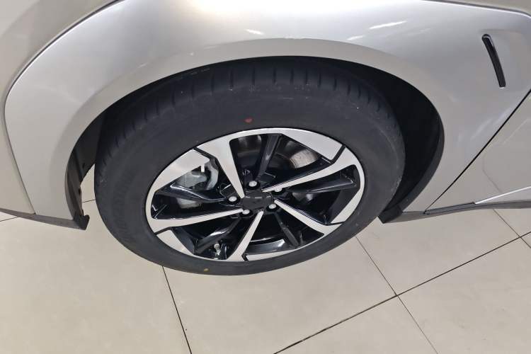 Used AION Y 2023 Plus 510 Smart Edition Exterior 4