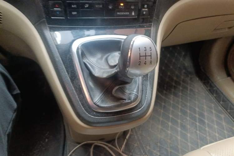 Used Haval H6 2011 2.0L Manual Two-Wheel Drive Elite Version