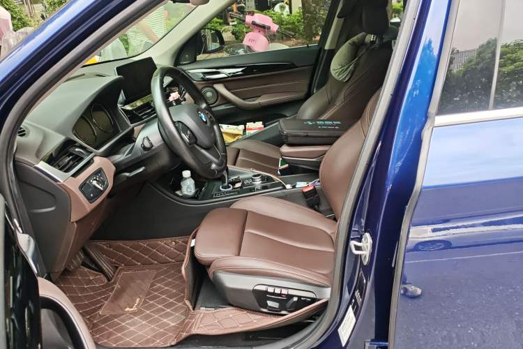 Used BMW X1 2020 sDrive25Li Leading Model Left Front Seat