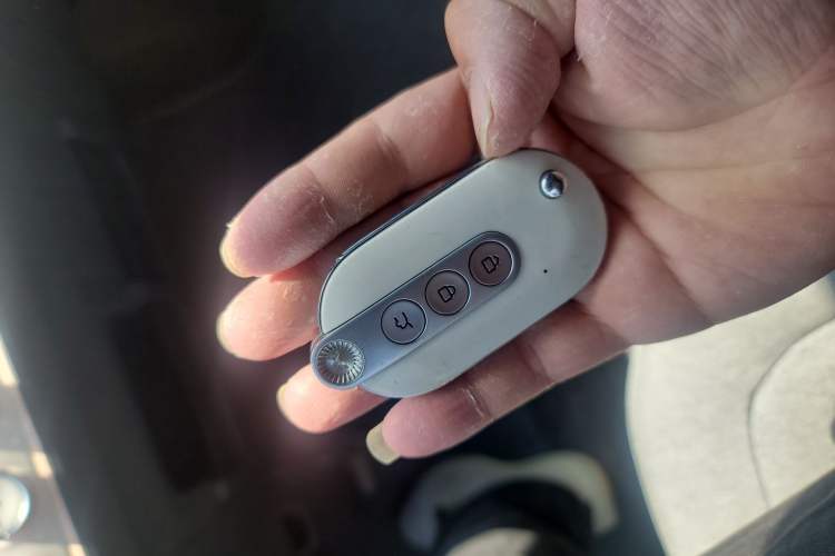 Used Wuling Hongguang MINIEV 2022 Macaron Premium Model – Lithium Iron Phosphate Interior 1