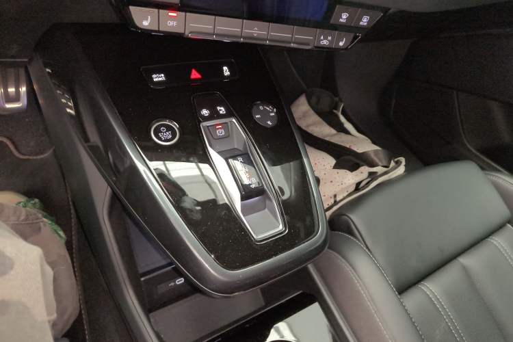 Used Audi Q4 e-tron 2024 40 e-tron Boundary Edition