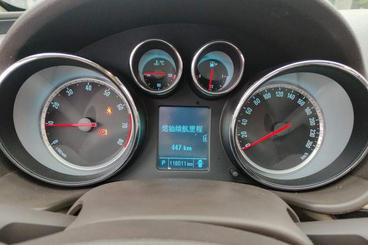 Used Buick Regal 2014 2.0L Leading Fashion Edition Instrument Cluster