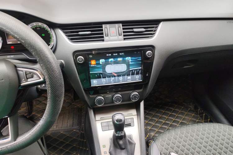 Used Skoda Octavia 2019 TSI230 DSG Luxury Edition