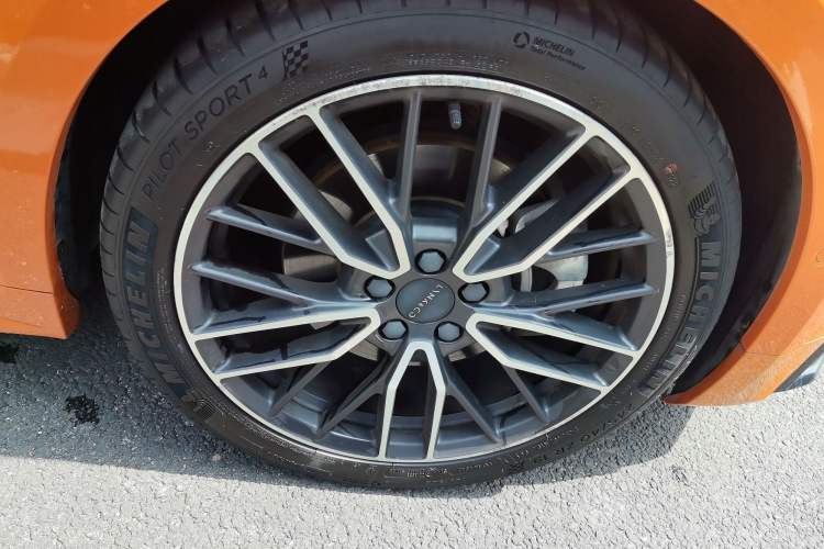 Used Lynk & Co 02 Hatchback 2021 2.0TD Halo Driving Control Kit Edition
