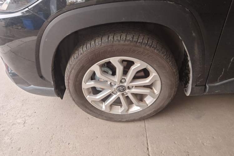 Used Toyota FRONTLANDER 2024 2.0L CVT Leading Plus Edition
