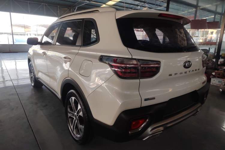 Used Kia Sportage R 2018 2.0L Automatic Smart Luxury Version China V Standard
