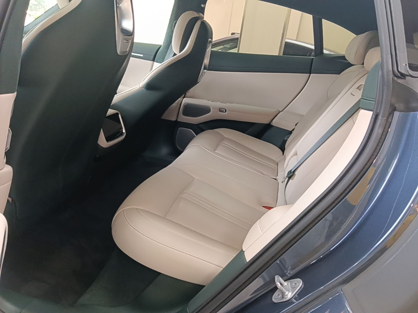 Xiaomi Auto YU7 2025 Ultra-Long Range High-Performance All-Wheel-Drive Max Edition — снимка 20