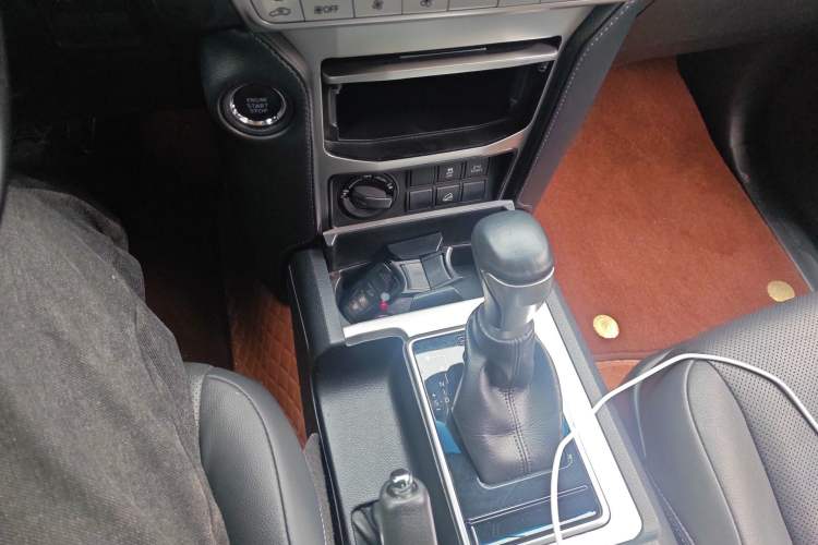 Used Toyota Prado 2018 3.5L Automatic TX-L
