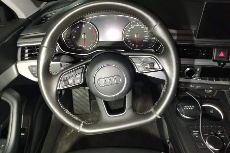 Used Audi A4L 2019 45 TFSI quattro Individual Sport Edition China V
