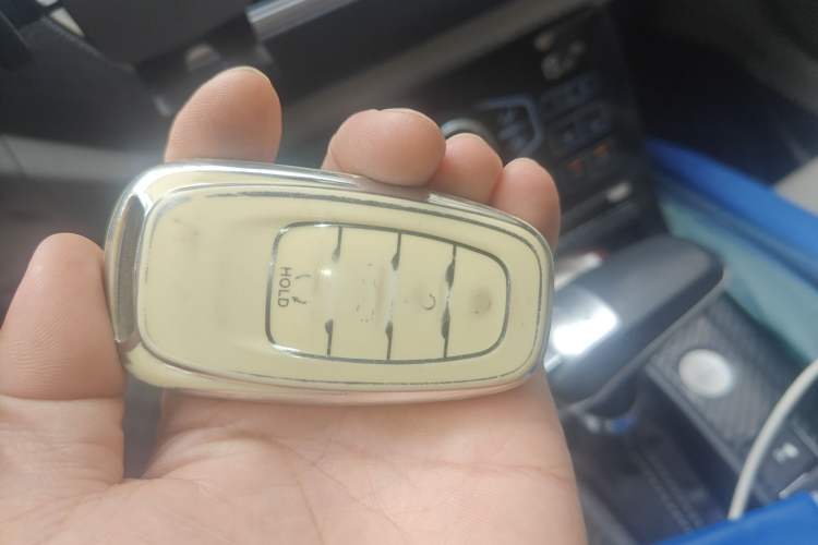 Used Hongqi H5 2018 30TD Smart Connect Dynamic Edition
