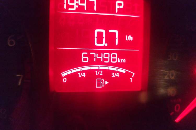 Used Volkswagen Santana 2015 1.6L Automatic Comfort Edition
