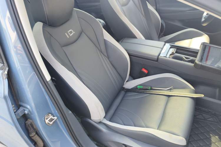 Used Volkswagen ID.7 VIZZION 2024 PRO Model Right Front Seat