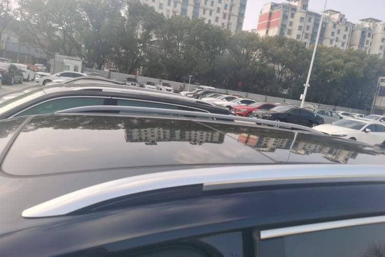 Used Volkswagen Tiguan L 2021 330TSI Automatic Two-Wheel Drive Smart Edition