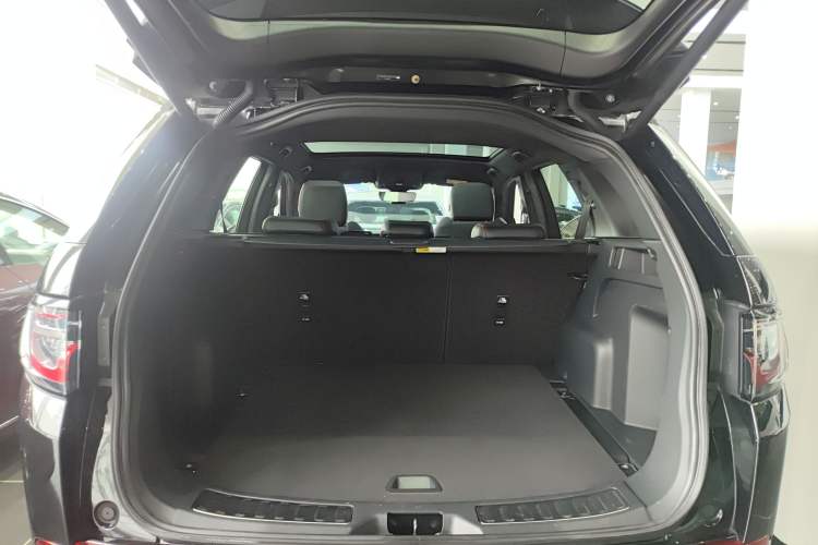 Used Land Rover Discovery Sport New Energy 2022 Facelifted P300e Plug-in Hybrid Electric Version