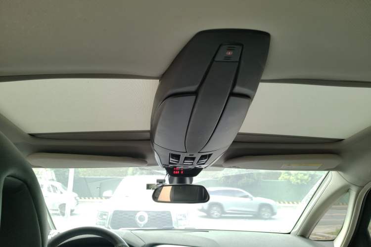 Used DS 5 2014 1.6T Luxury Edition THP200
